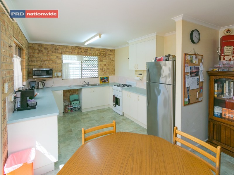 10 Drummond Street, Urangan QLD 4655