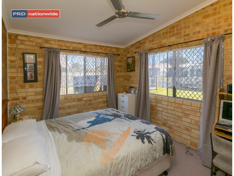 10 Drummond Street, Urangan QLD 4655