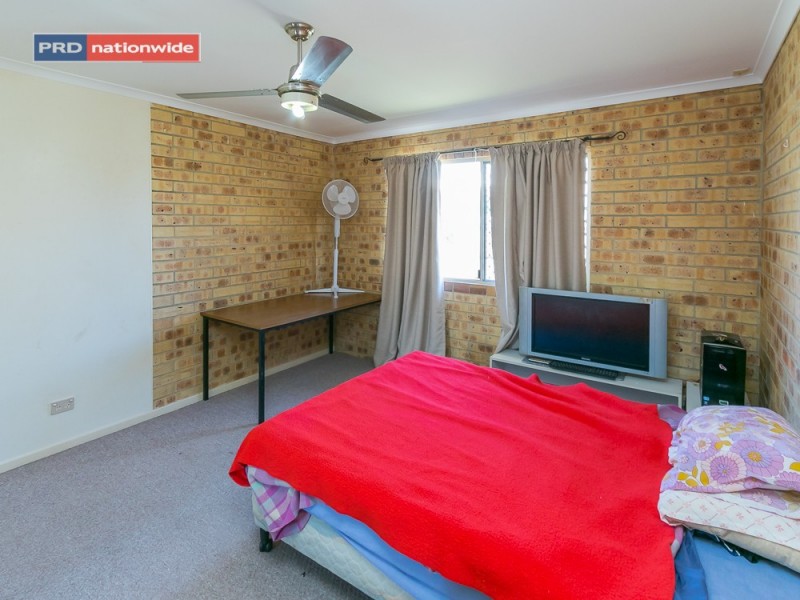 10 Drummond Street, Urangan QLD 4655