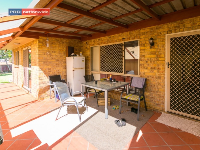 10 Drummond Street, Urangan QLD 4655