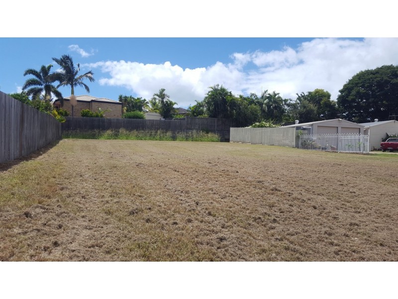 27 Shelley Street, Scarness QLD 4655