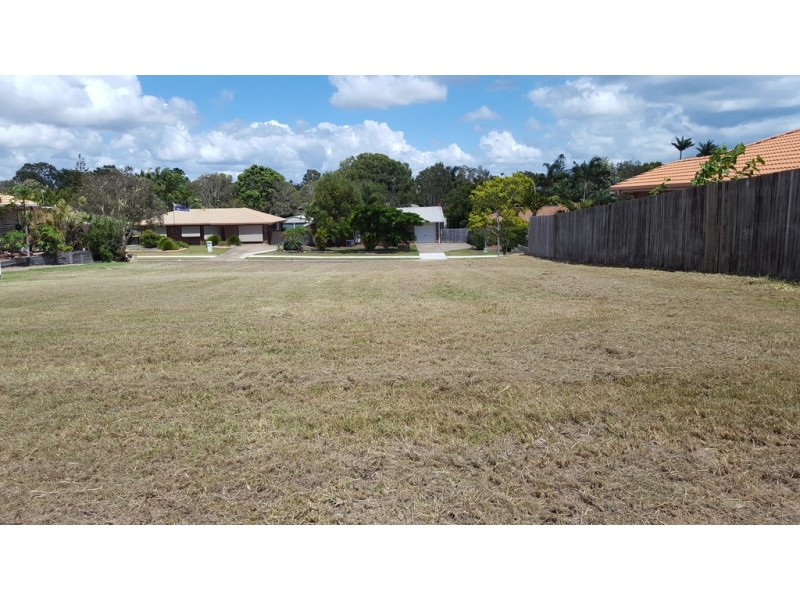 27 Shelley Street, Scarness QLD 4655