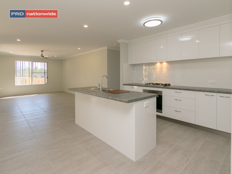 94 Bay Park Road, Wondunna QLD 4655