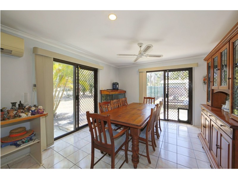 140 Garden Drive, Urangan QLD 4655