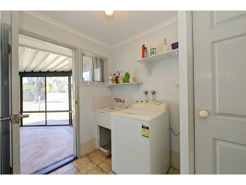 140 Garden Drive, Urangan QLD 4655