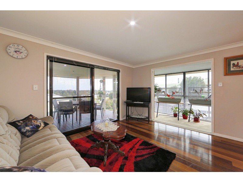 4 Jovi Court, Scarness QLD 4655