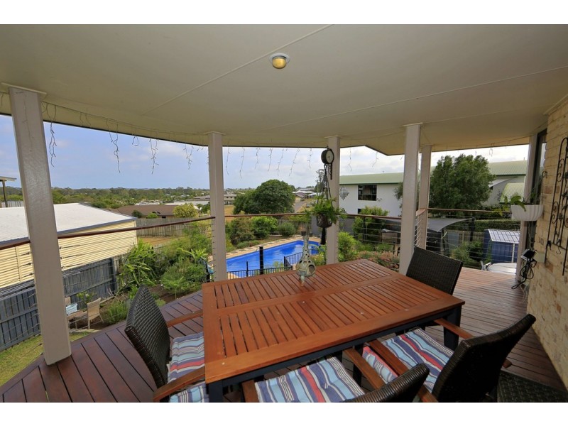 4 Jovi Court, Scarness QLD 4655