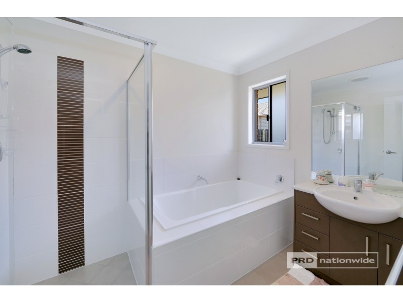 7 Oxley Circuit, Urraween QLD 4655