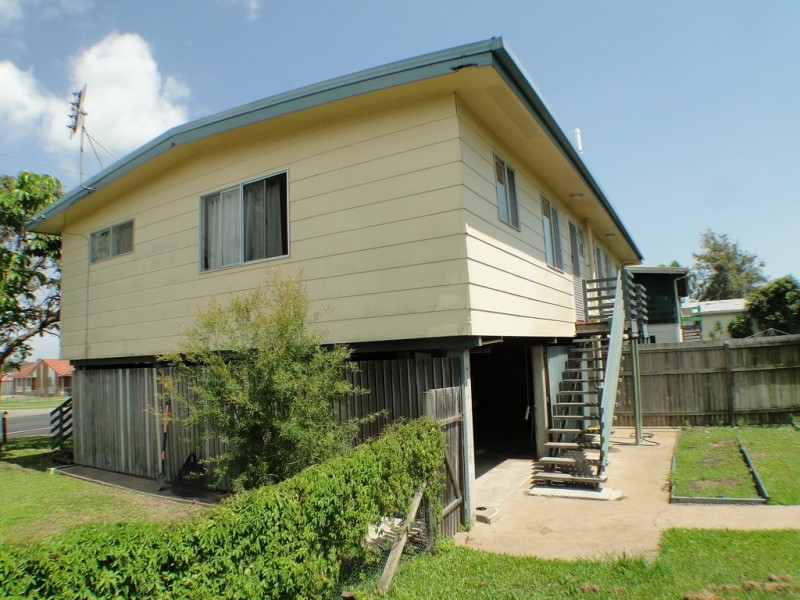 1and2 53 Murphy Street, Point Vernon QLD 4655