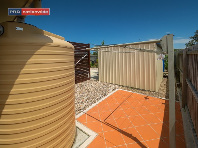 3 Adam Court, Urangan QLD 4655
