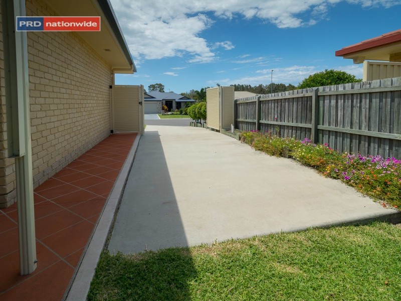 3 Adam Court, Urangan QLD 4655