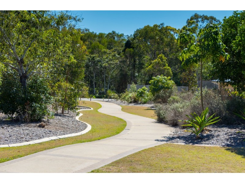 6 Seacrest Drive, Wondunna QLD 4655