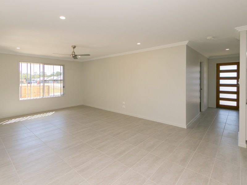 6 Seacrest Drive, Wondunna QLD 4655