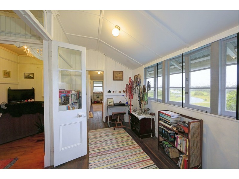 7 Bowarrady Court, River Heads QLD 4655