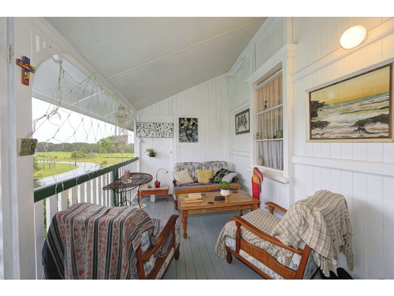 7 Bowarrady Court, River Heads QLD 4655