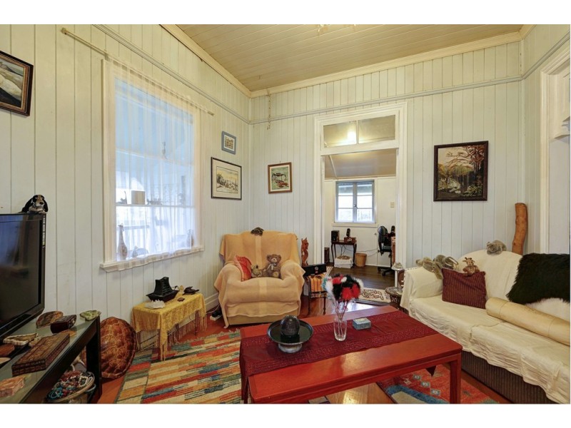 7 Bowarrady Court, River Heads QLD 4655