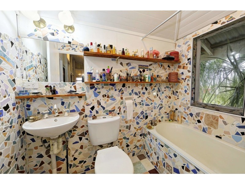 7 Bowarrady Court, River Heads QLD 4655