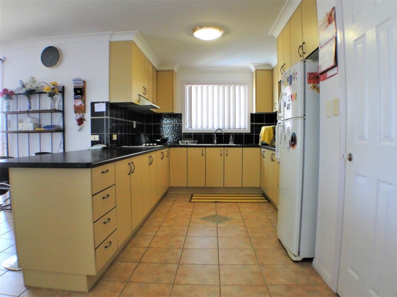 6 Conondale Court, Torquay QLD 4655