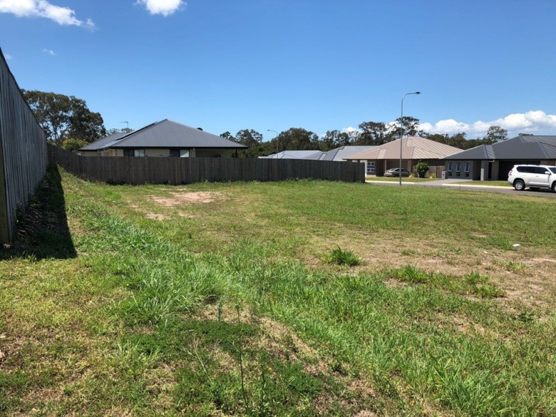 96 Bay Park Road, Wondunna QLD 4655