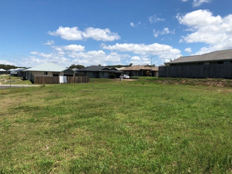 96 Bay Park Road, Wondunna QLD 4655