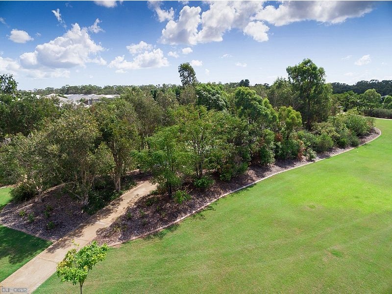 96 Bay Park Road, Wondunna QLD 4655