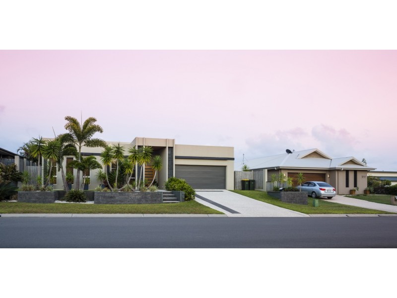 96 Bay Park Road, Wondunna QLD 4655