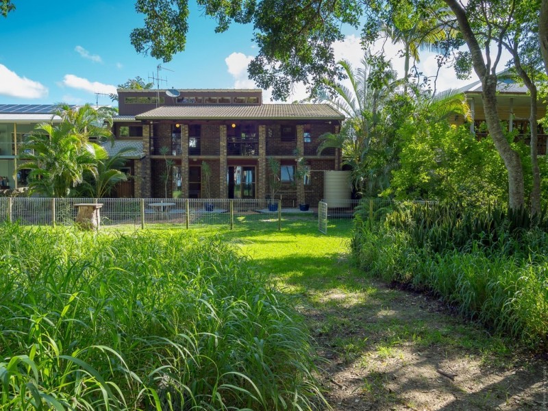 6 Shellcot Street, Toogoom QLD 4655