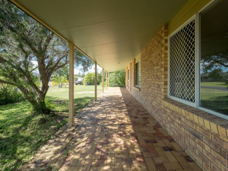 7 Acacia Street, Point Vernon QLD 4655