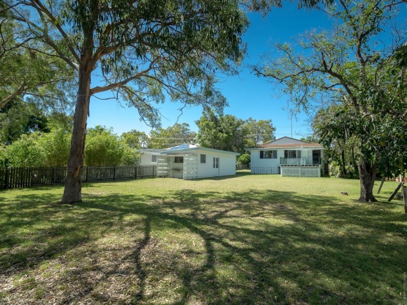 27 Aplin Street, Point Vernon QLD 4655