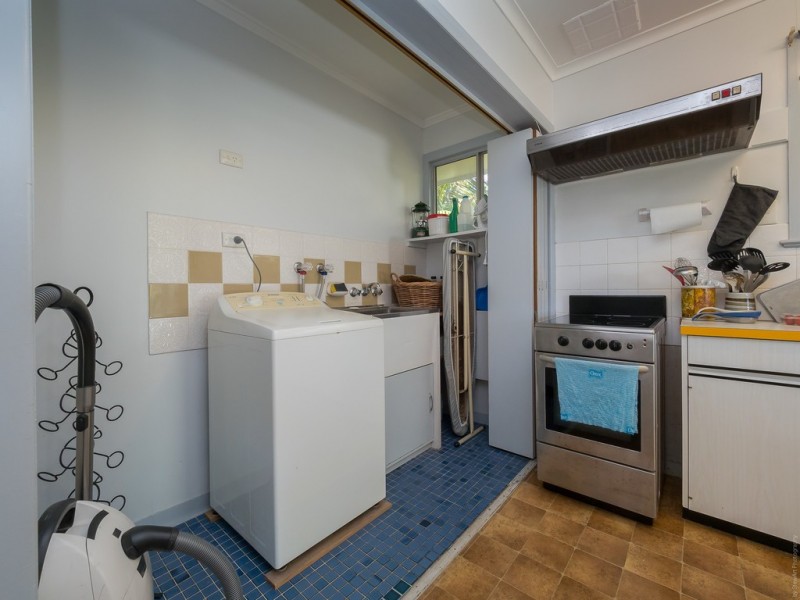 27 Aplin Street, Point Vernon QLD 4655