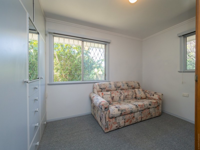 27 Aplin Street, Point Vernon QLD 4655