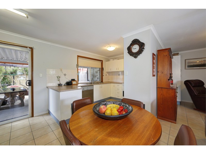 35 Aimee Drive, Urangan QLD 4655