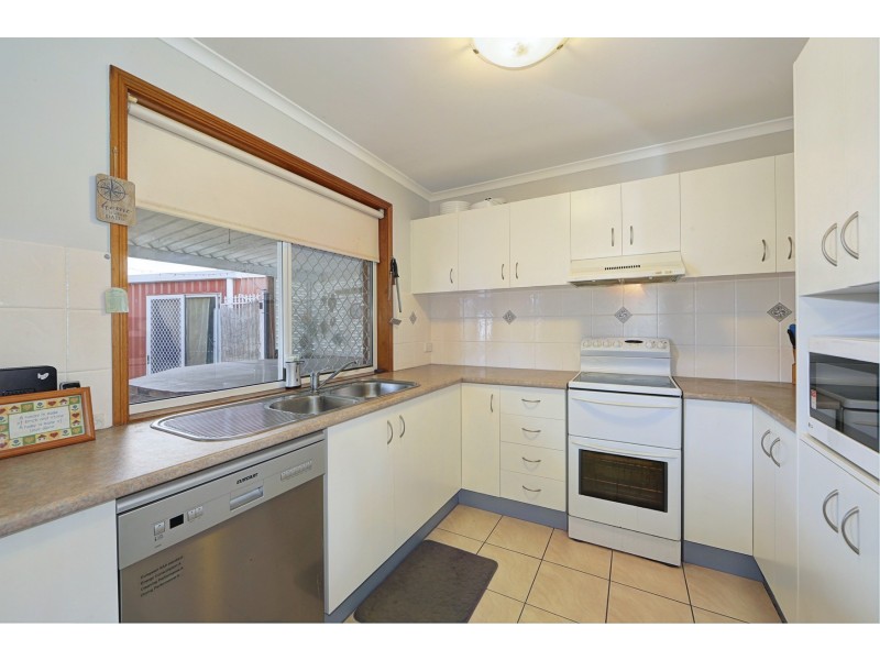 35 Aimee Drive, Urangan QLD 4655