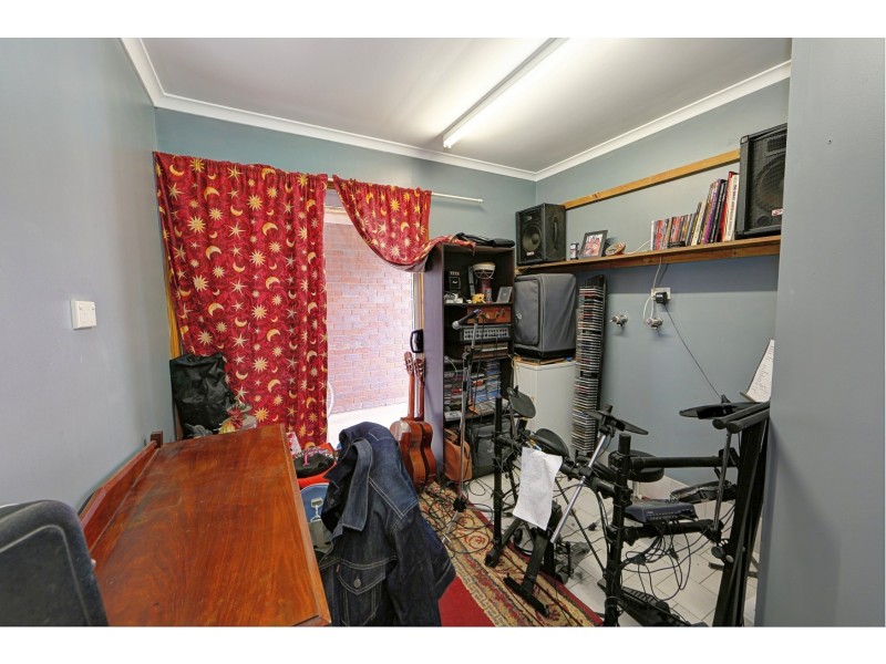 35 Aimee Drive, Urangan QLD 4655