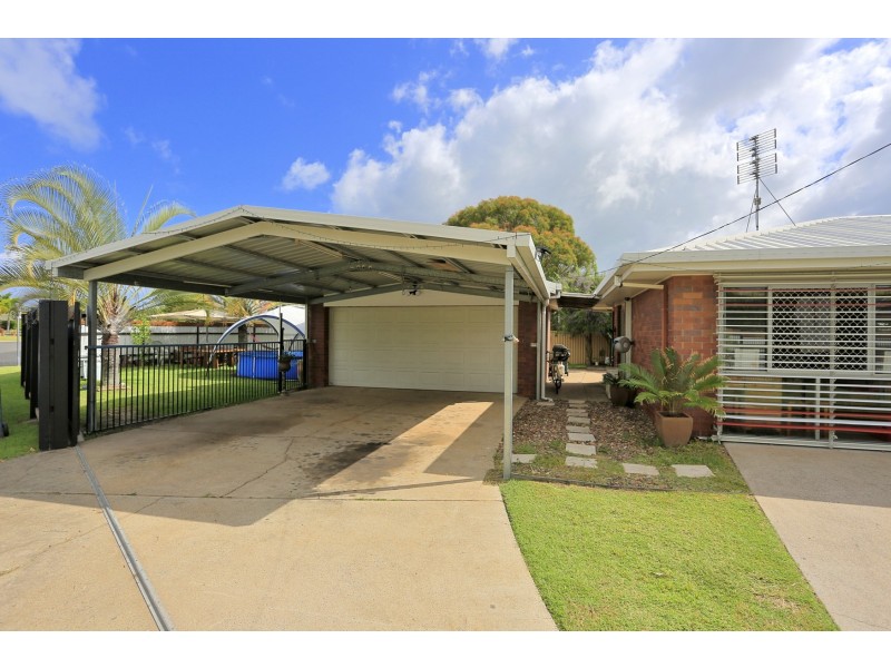 35 Aimee Drive, Urangan QLD 4655