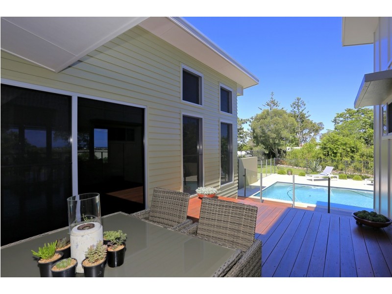 30 Madsen Road, Urraween QLD 4655