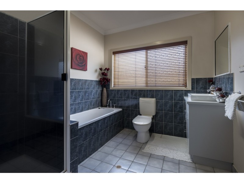 20 Maike Drive, Urraween QLD 4655