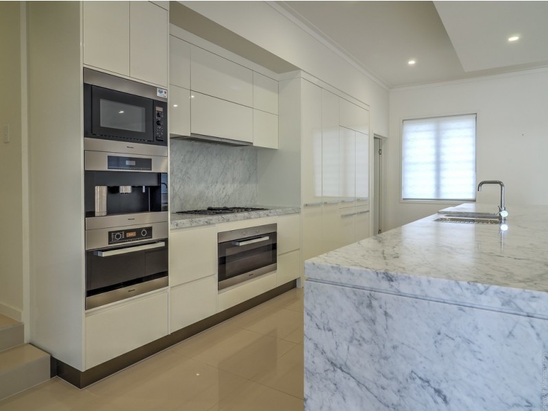 5 Nautilus Court, Dundowran Beach QLD 4655