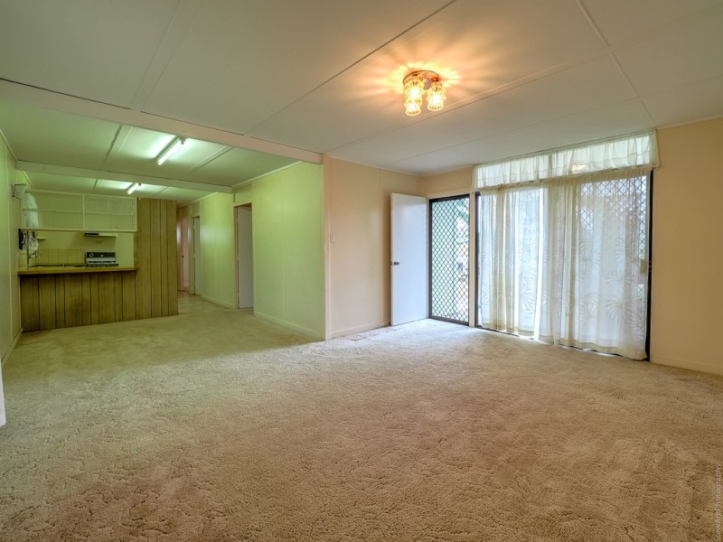 59 Ocean Street, Torquay QLD 4655