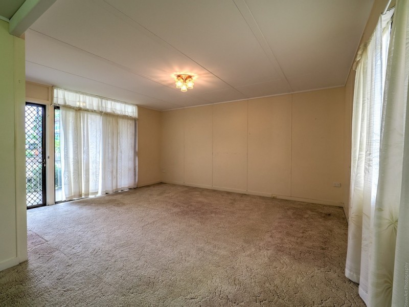 59 Ocean Street, Torquay QLD 4655