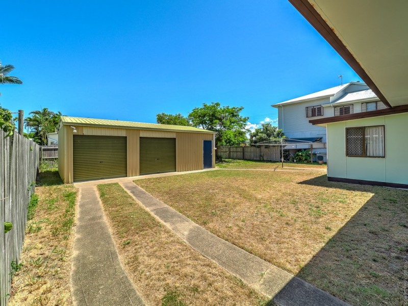 59 Ocean Street, Torquay QLD 4655