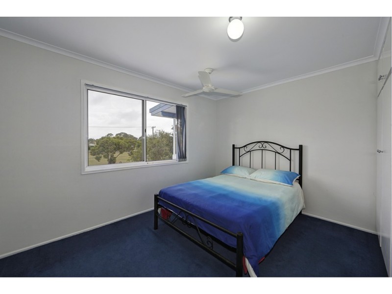 2 Saunders Street, Point Vernon QLD 4655