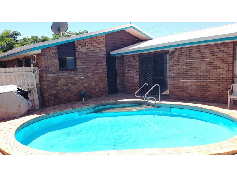 71 Hillcrest Avenue, Scarness QLD 4655