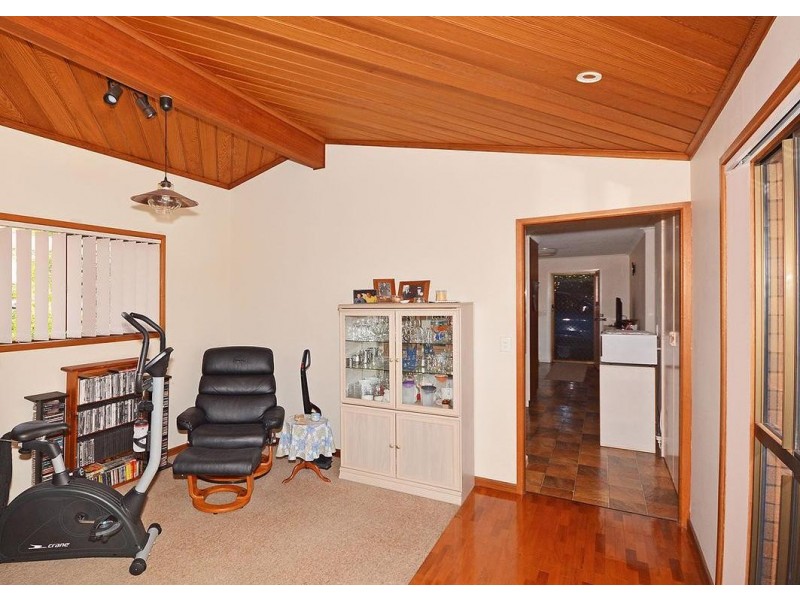 71 Hillcrest Avenue, Scarness QLD 4655