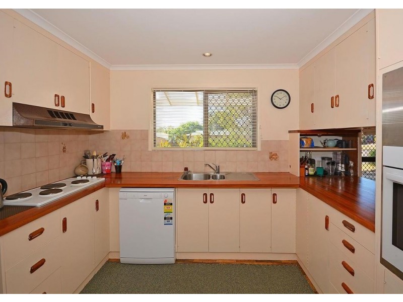 71 Hillcrest Avenue, Scarness QLD 4655