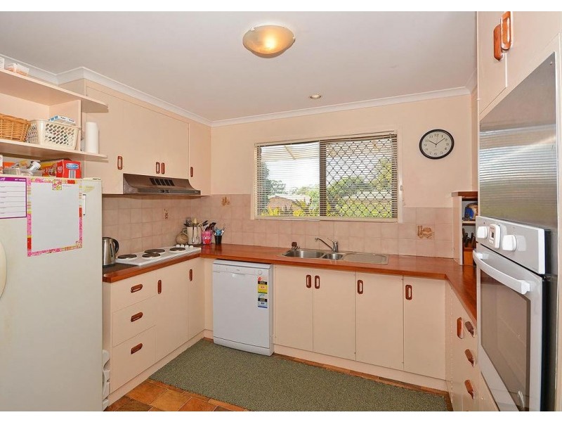 71 Hillcrest Avenue, Scarness QLD 4655