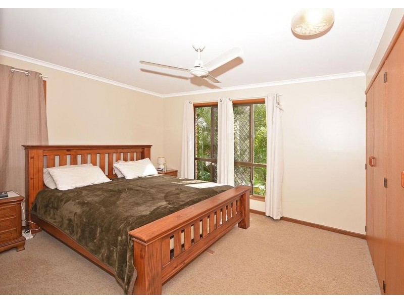71 Hillcrest Avenue, Scarness QLD 4655
