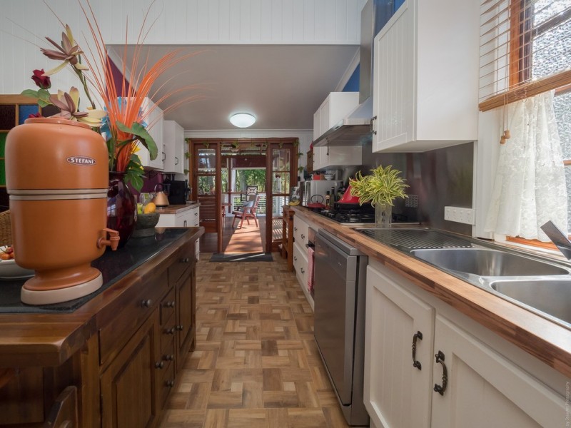 32 Shellcot Street, Toogoom QLD 4655