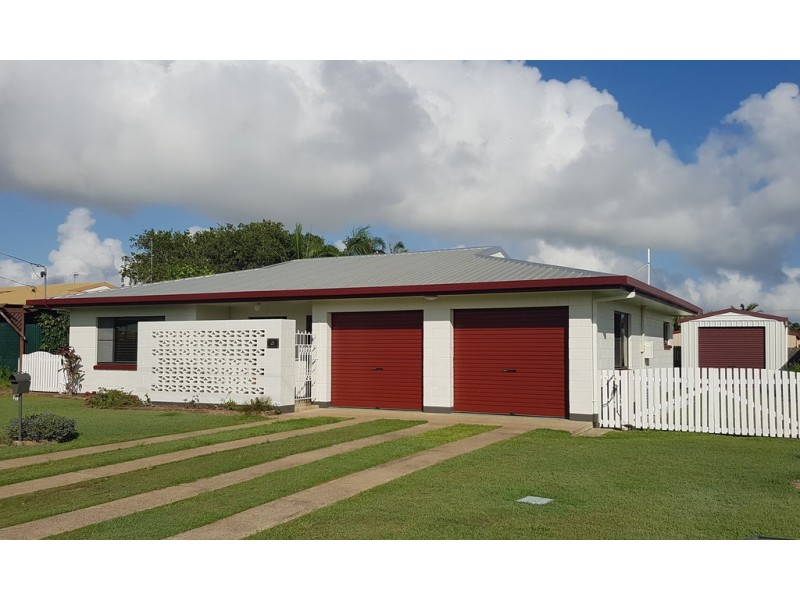 21 Cooloola Crescent, Urangan QLD 4655