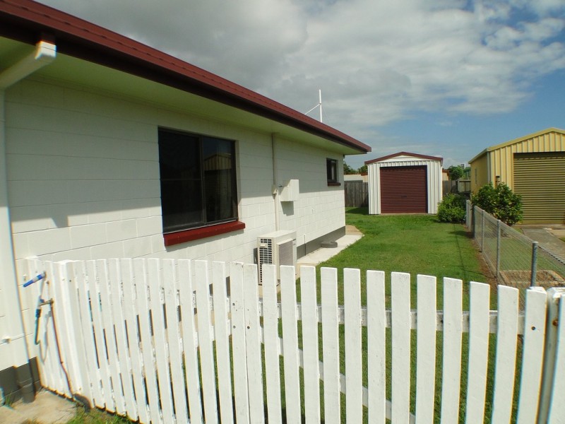21 Cooloola Crescent, Urangan QLD 4655